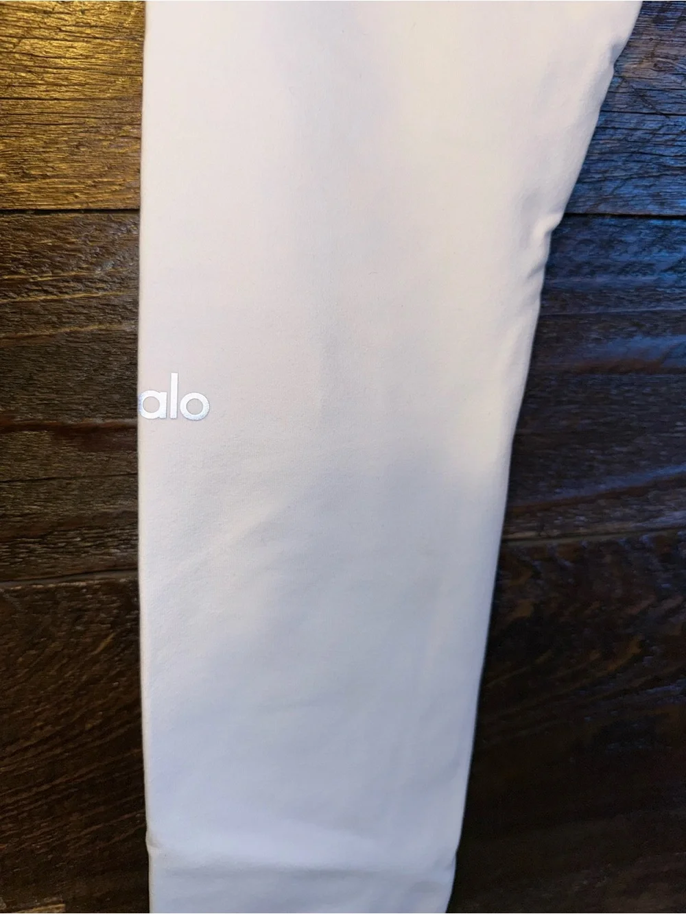 NWT Alo Yoga White Air Brush Leggings & Starlet Lace Bra set